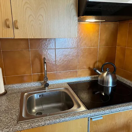 Apartment Maison Leti *