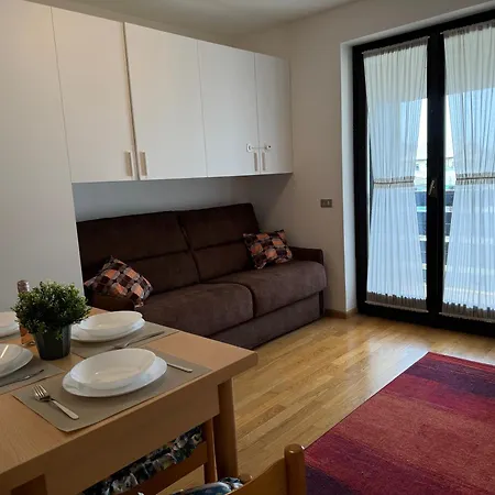 Apartment Maison Leti Aprica